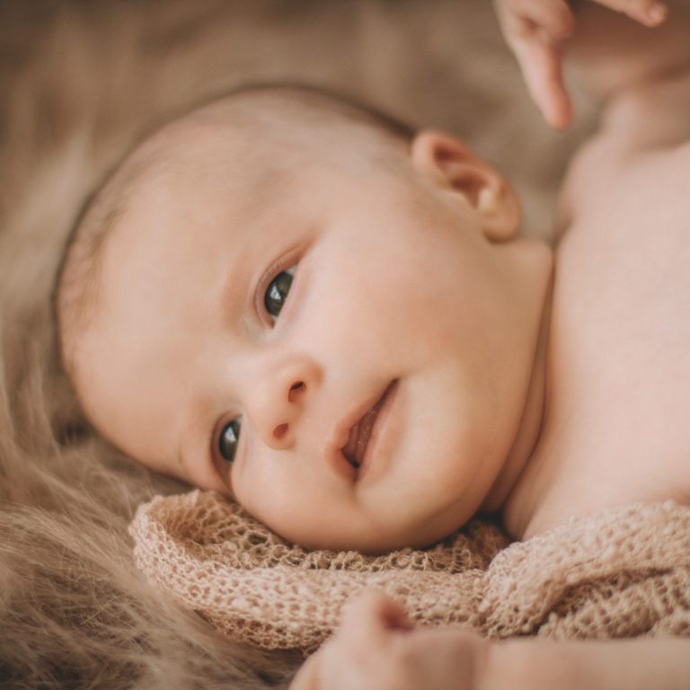 Newbornshooting, Neugeborenen-Shooting, die allerersten Augenblicke deines Babys als wundervolle Erinnerung. Luxemburg, Saarland, Perl